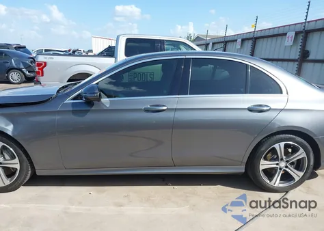 2017 Mercedes-Benz E 300 z USA, uszkodzony, nr VIN WDDZF4JB6HA156892